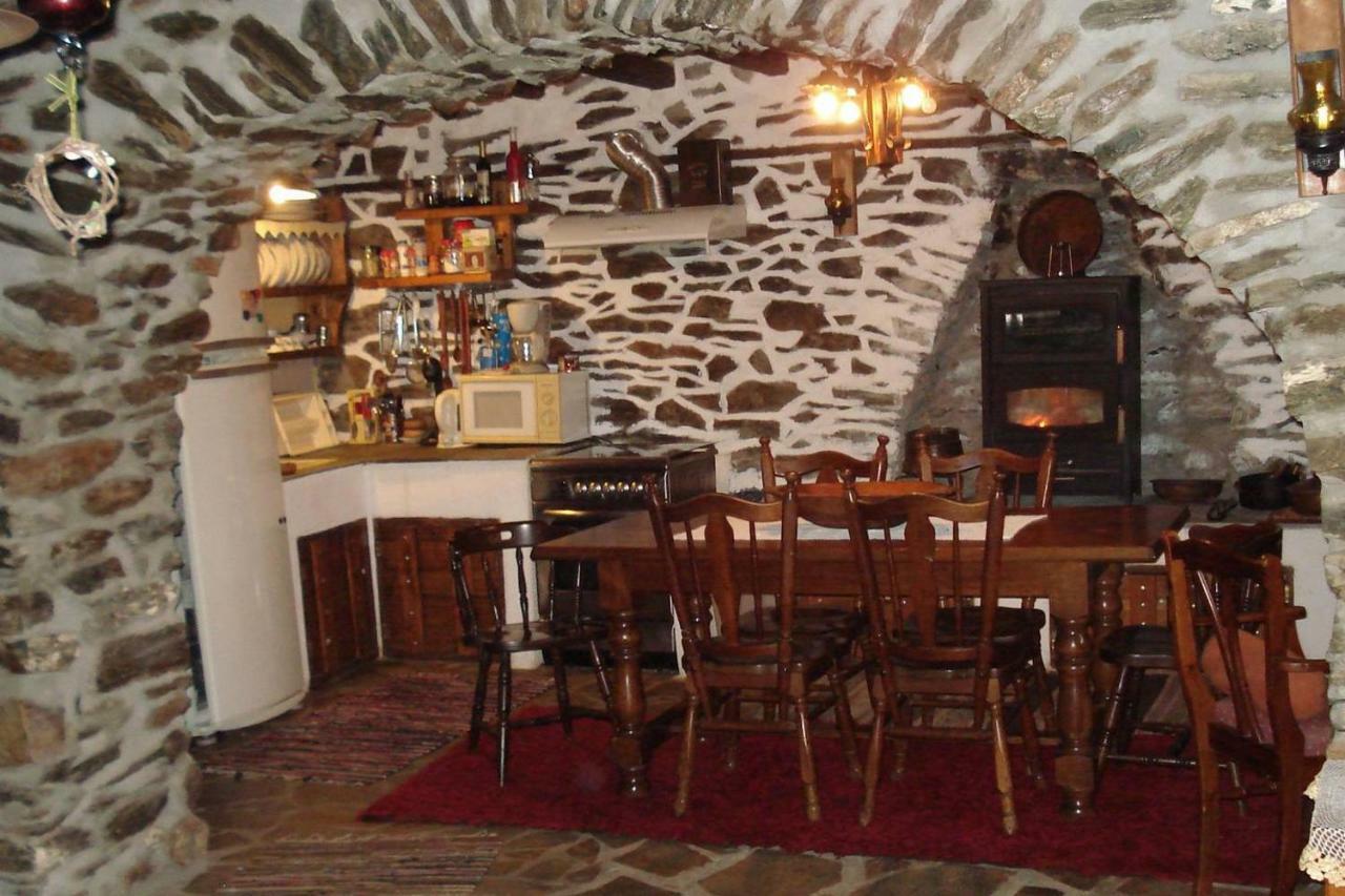 فيلا Mansion Philoktitis Melivoia المظهر الخارجي الصورة